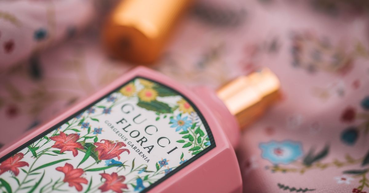 Pachnij pięknie bez podrażnień: jak wybierać perfumy, gdy skóra jest wrażliwa?