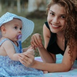 Piknik z maluchem bez stresu: sprytne przygotowania, które ratują dzień